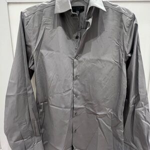 Men's Gray Button-Up Shirt